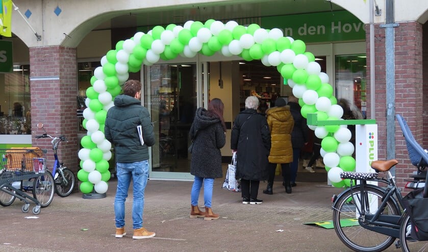 <p>Binnenkort start een spaaractie bij PLUS die clubs uit Huizen een steuntje in de rug geeft.</p>