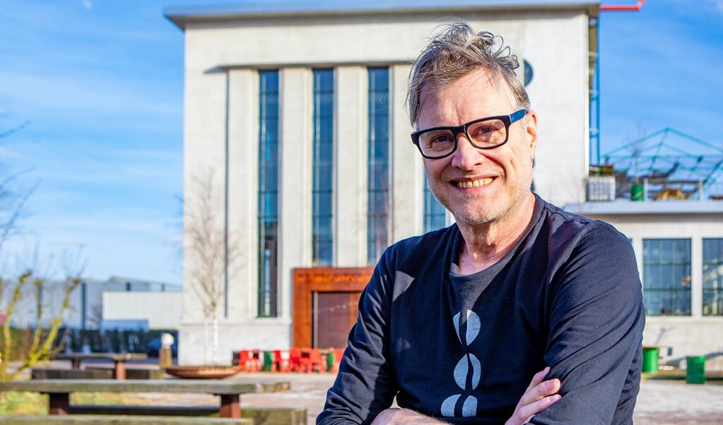 Pieter Hogenbirk: ‘In Mijn Hoofd Gaat Het Tekenen Gewoon Door ...