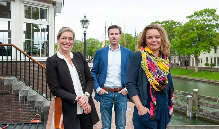 <p>V.l.n.r.: Christine Jongbloed, Gjalt Smit en Babs van Gisbergen.</p>