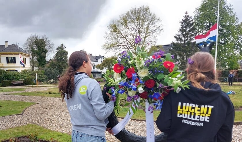 <p>De herdenking in Hilversum. </p>