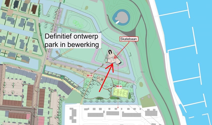 <p>De skatebaan wordt noordelijker aangelegd, zodat deze verder van de omliggende huizen af ligt.</p>