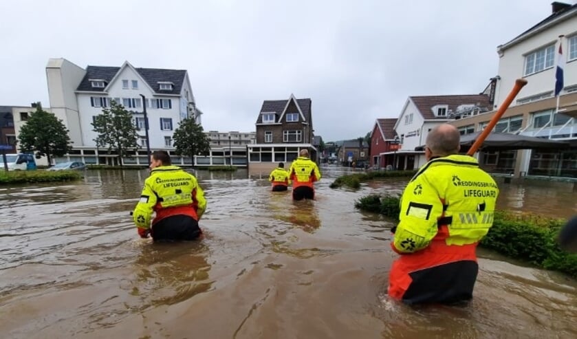 <p>De Reddingsbrigade in Limburg vorige week. </p>