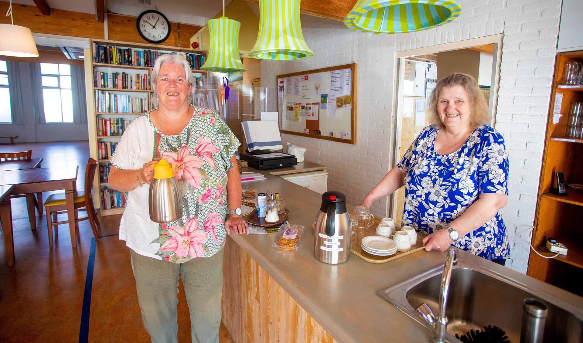 De gastvrouwen van 't Vurônger zien uit naar nieuwe bezoekers van de koffieochtend