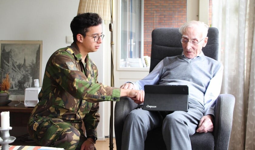 <p>Ouderen worden wel steeds digitaler, maar een beetje hulp is altijd welkom.</p>