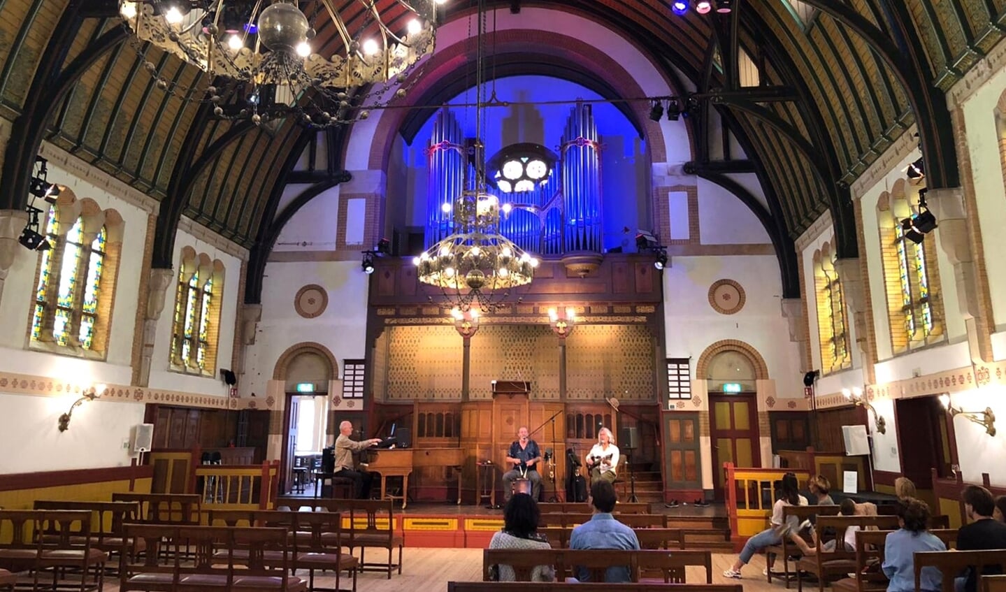 Op 7 december spelen Christiaan de Jong en Kirsi-Marja Harju in de Van Houtenkerk.