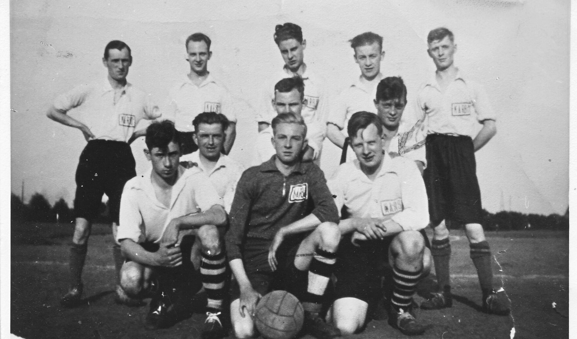 Bussums voetbalteam uit 1938.