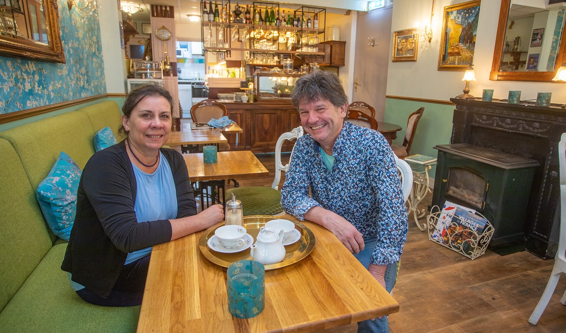 Liefdeskoppel Myriam Cadet en Hugo Eenhoorn zegden beiden hun baan op om een restaurant in Bussum te beginnen. 