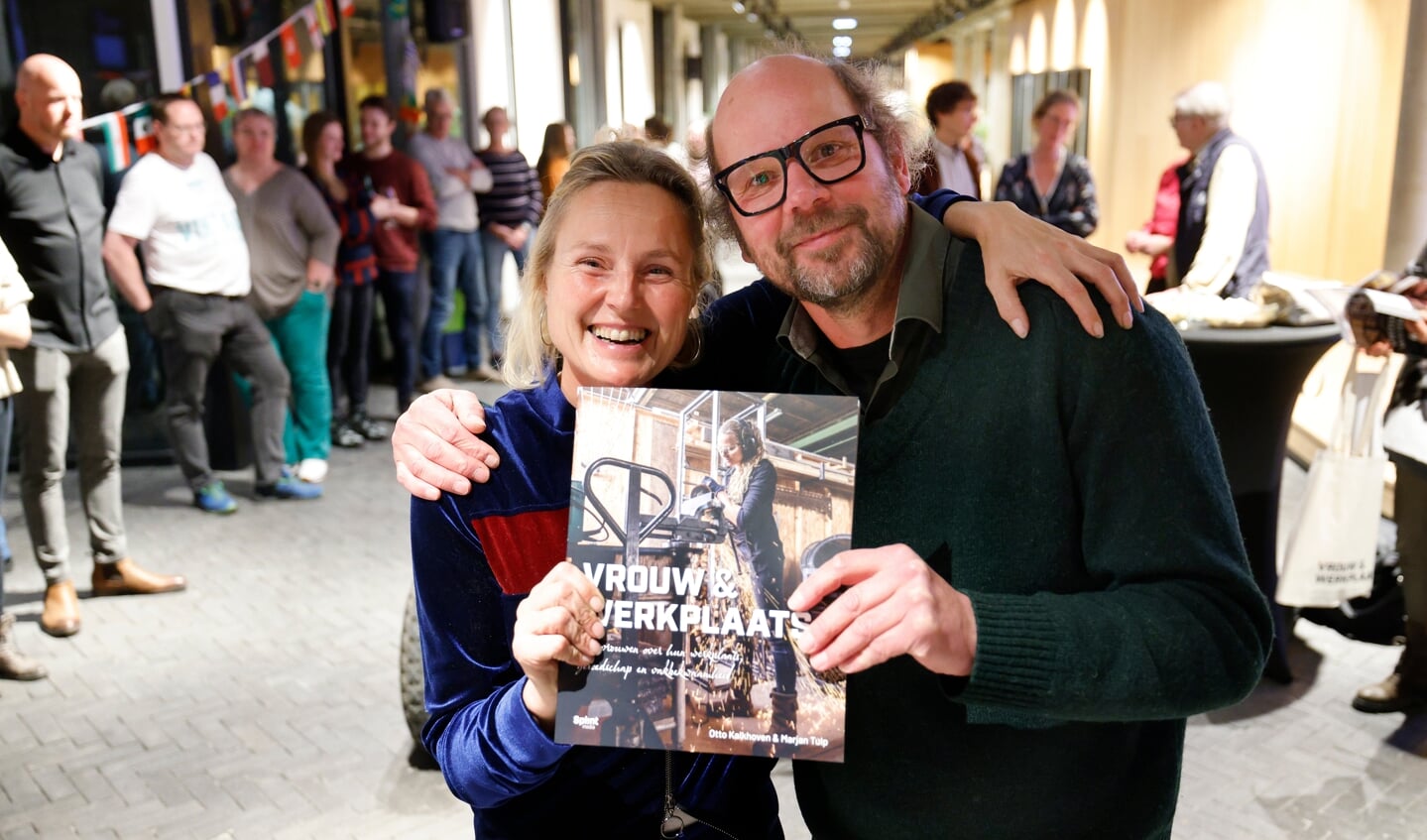 Smid Annelied van Dijk en fotograaf Otto Kalkhoven.