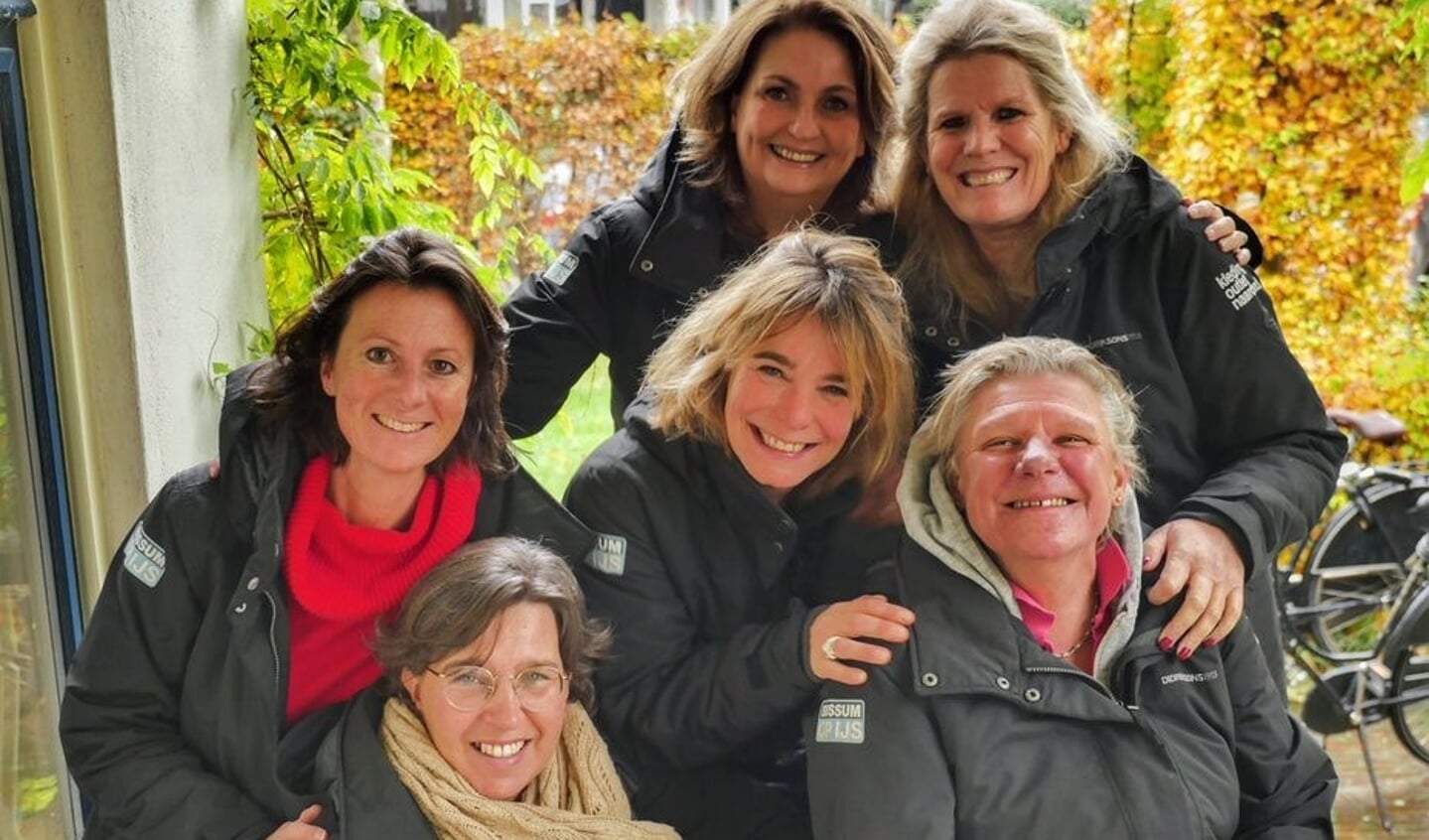 Het projectteam van de 13de editie Bussum op IJs. V.l.n.r. Kyra Andriese, Barbro van der Ham, Tanja van Eck, Linda Metselaar, Ellen Hazenberg en Fransien Jongmans.