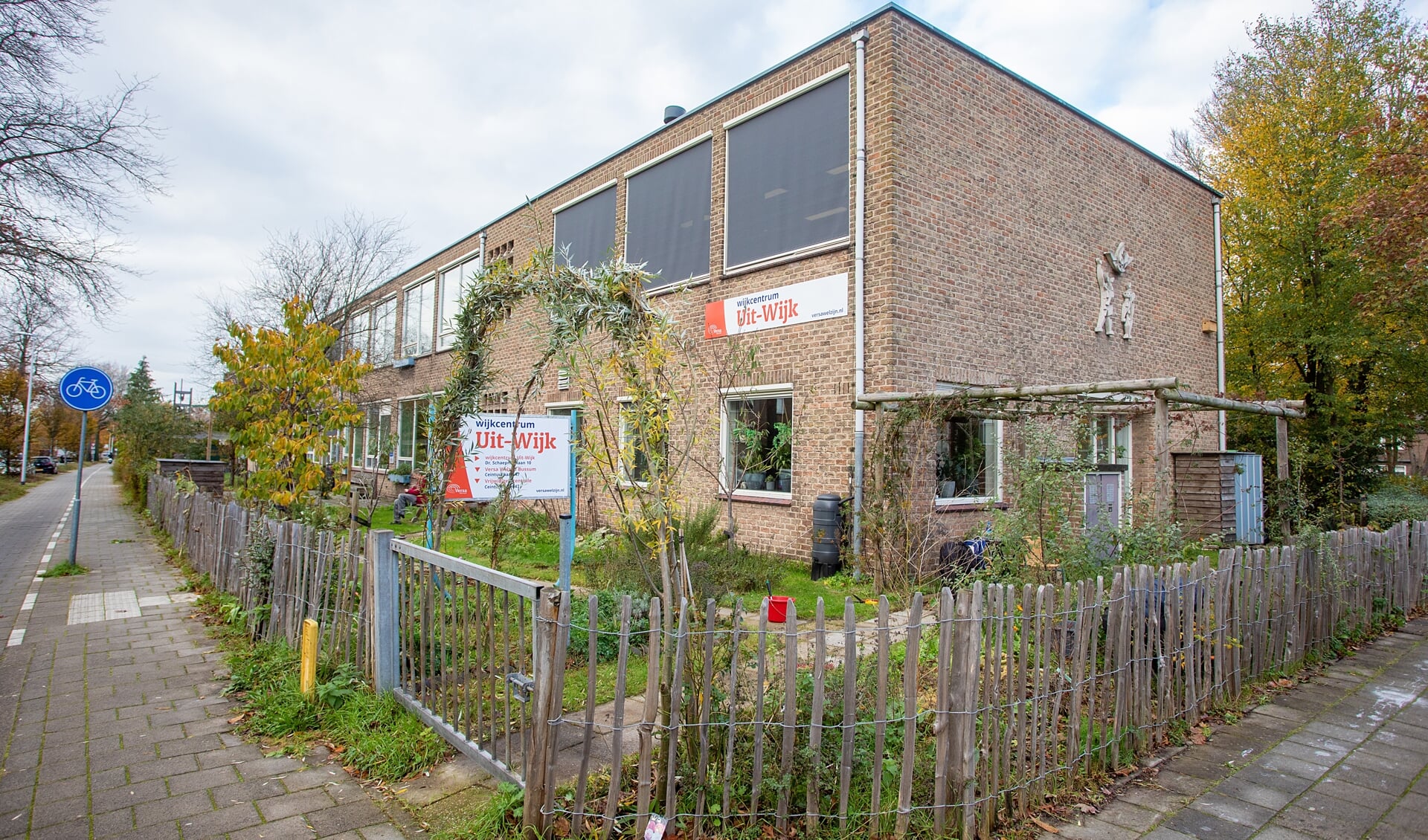 Wijkcentrum Uit-Wijk in Bussum-Zuid.