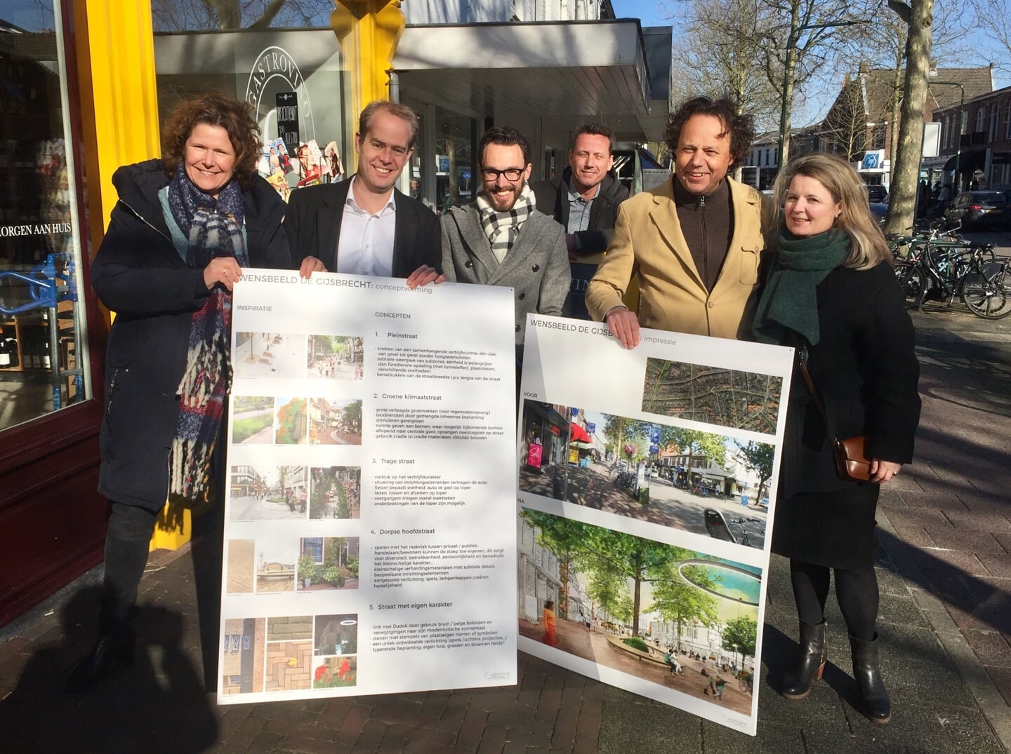Wethouder Annette Wolthers, projectleider verkeersonderzoek Bart van der Helm, wethouder Arno Scheepers, voorzitter Joost Verhaaren van de winkeliersvereniging, voorzitter Gerard Wouterson van de vereniging van pandeigenaren en winkelstraatmanager Renske Schriemer.