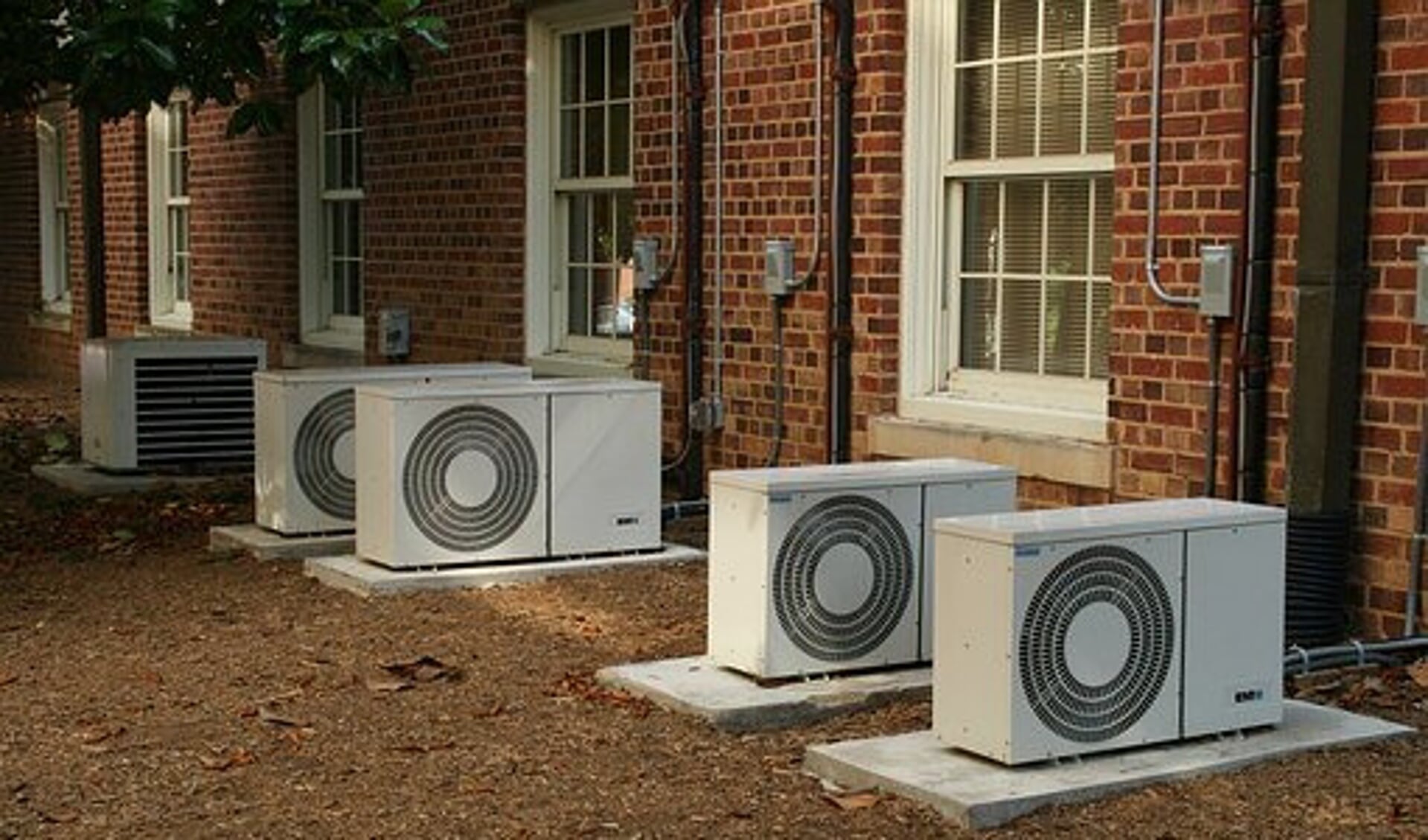 Airco-units, ter illustratie.