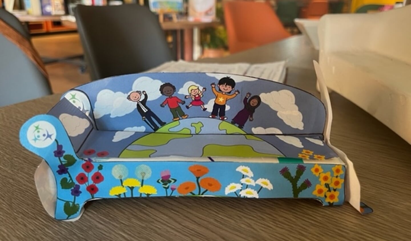 De leuke bank die in het groot bij De Plataan komt.