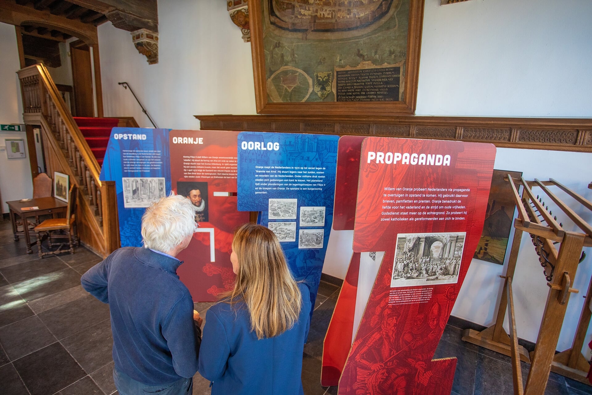 De tentoonstelling '1572' is sinds vandaag officieel open in het Huis van de Stad in Naarden.