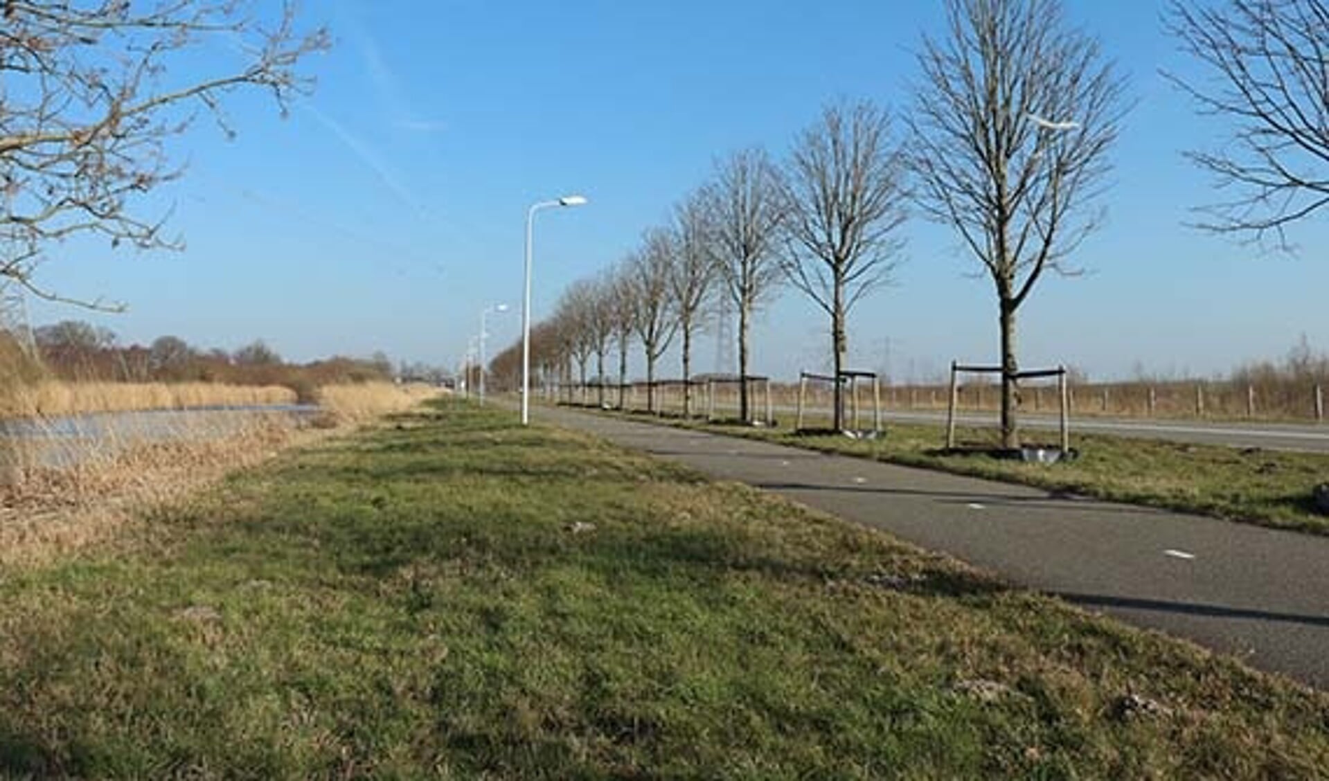 De provincie gaat grondboringen doen bij de Maxisweg.