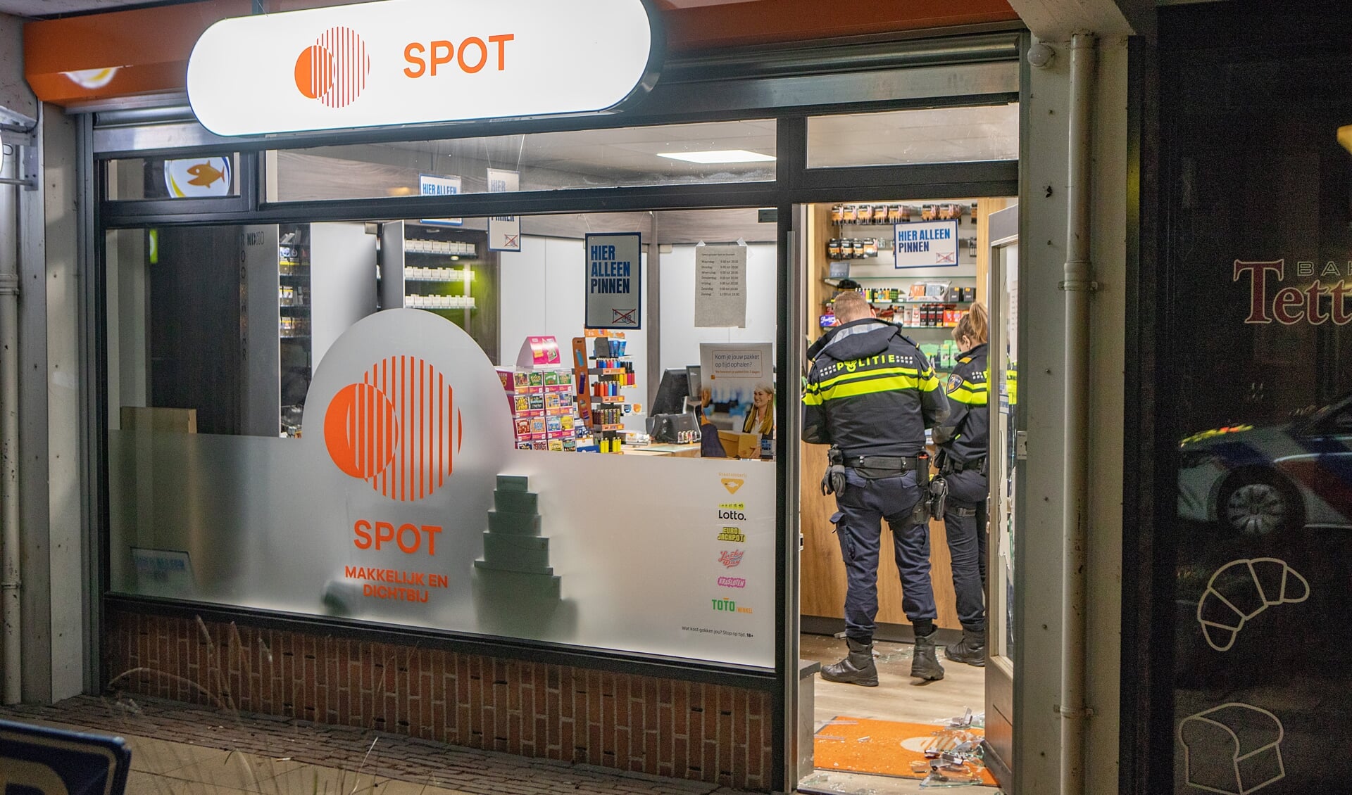 boycot Voorkeursbehandeling deelnemer Grove inbraak bij Spot-winkel aan E. de Bruijnstraat - Al het nieuws uit  Bussum