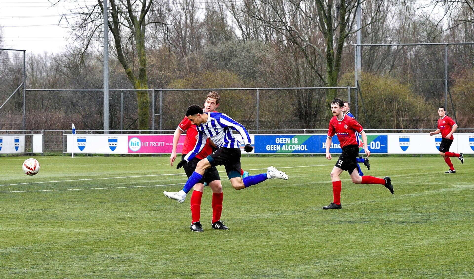 SV Diemen won begin april met 4-0 van SV 's-Graveland.