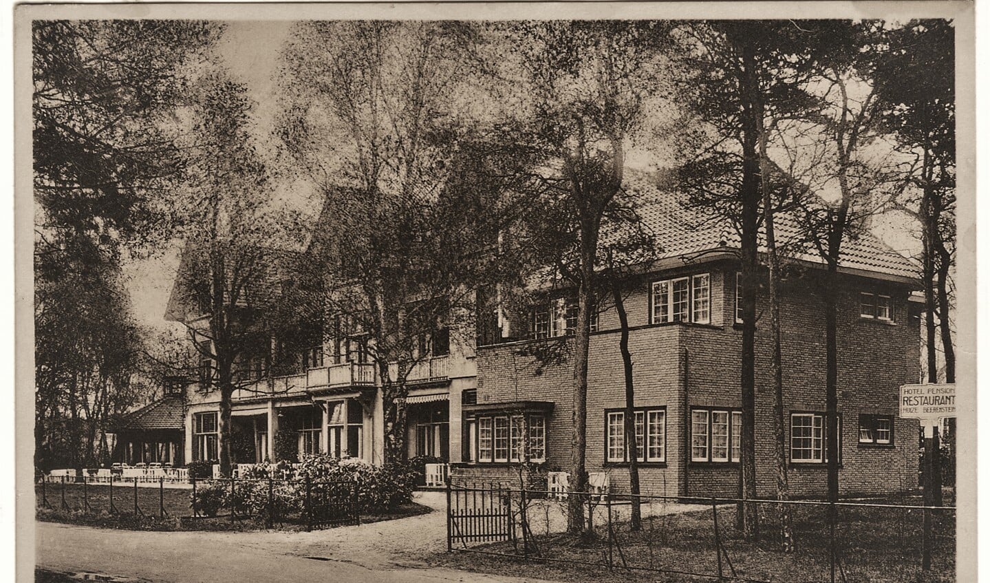 Het hotel in 1929.