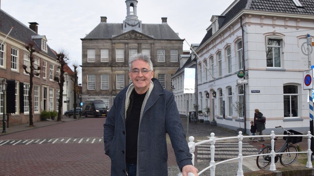 Bert Keesman (PvdA) vindt dat de GEM Bloemendalerpolder zijn maatschappelijke verantwoordelijkheid moet nemen.