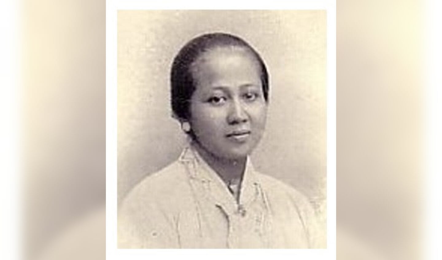 Mevr. Raden Adjeng Kartine, nog altijd gewaardeerd in Indonesië als belangrijk emancipator van de vrouw.