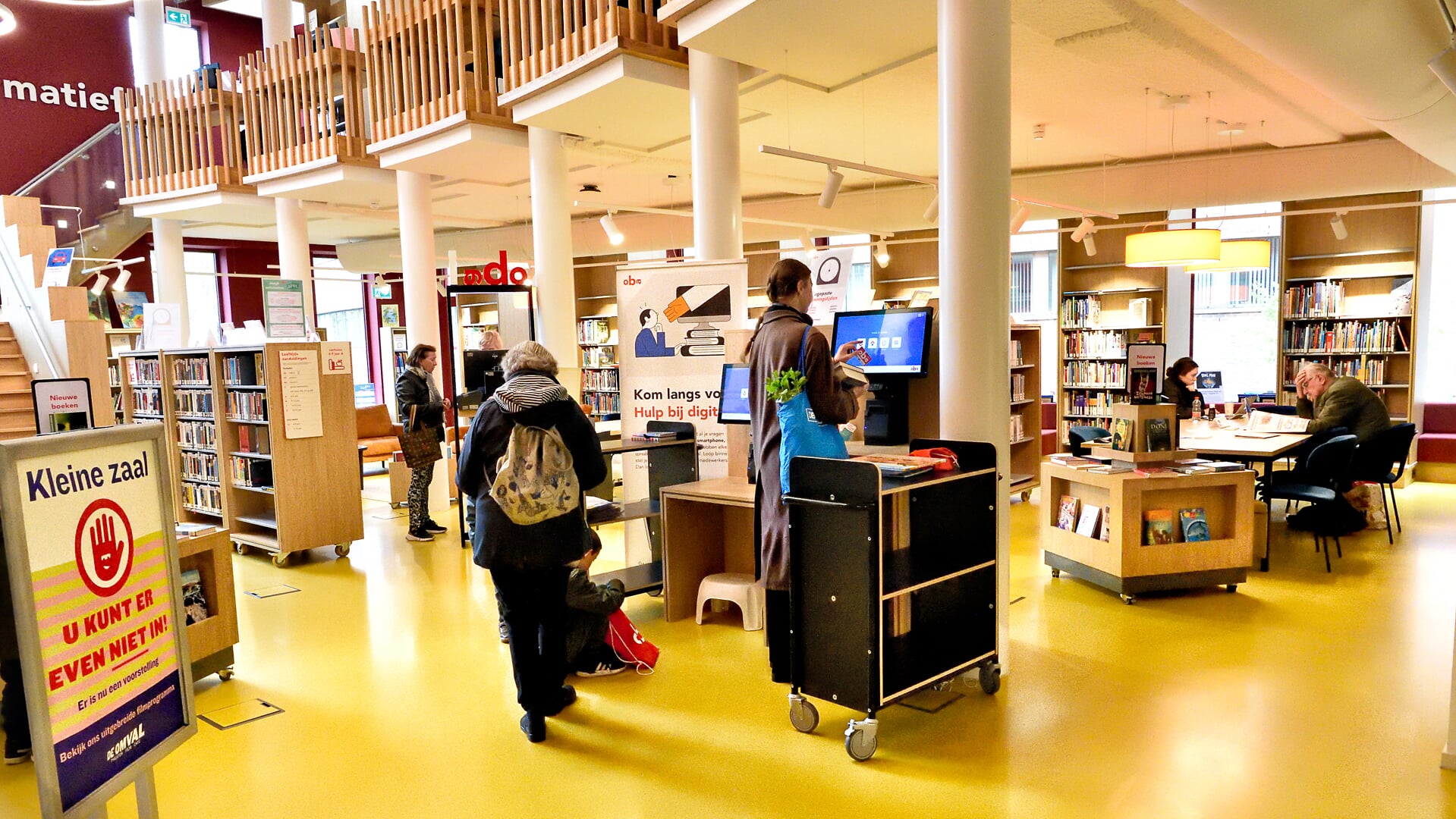 De openbare bibliotheek in De Omval.
