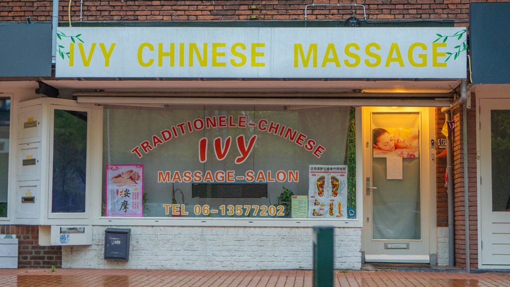 Een Chinese massagesalon in Bussum. 