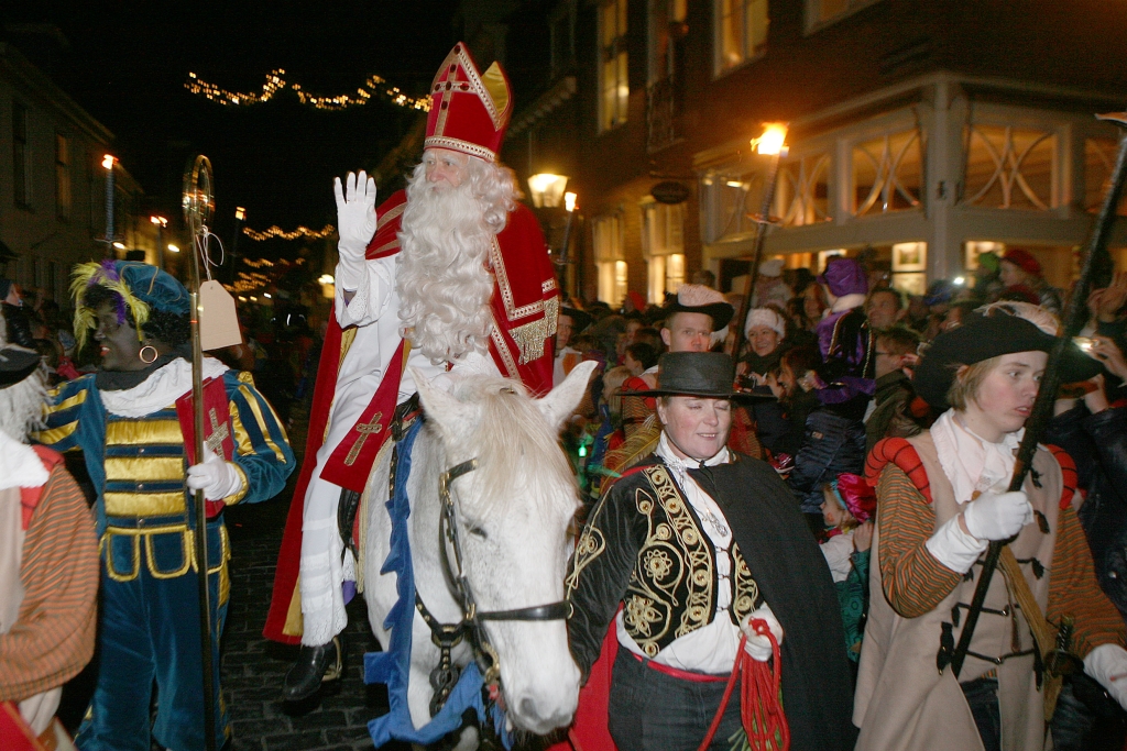 Sinterklaas komt zaterdag weer naar Naarden.
