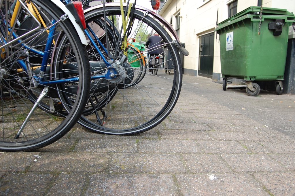 gemeente Weesp voert campagne tegen fietse