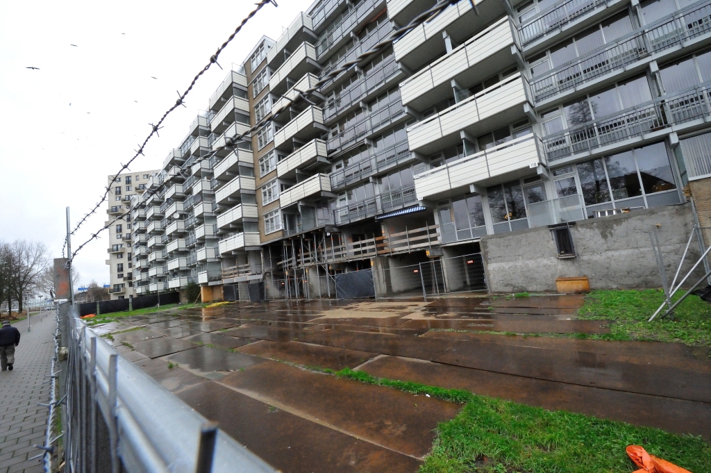Woonstichting De Key hoopt dat de schade aan de flat al medio 2015 hersteld kan zijn.