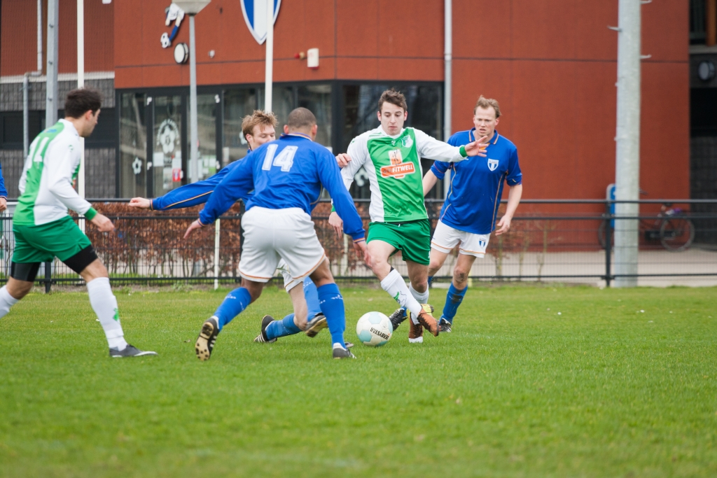 FC Weesp kwam zaterdag een stuk tekort.