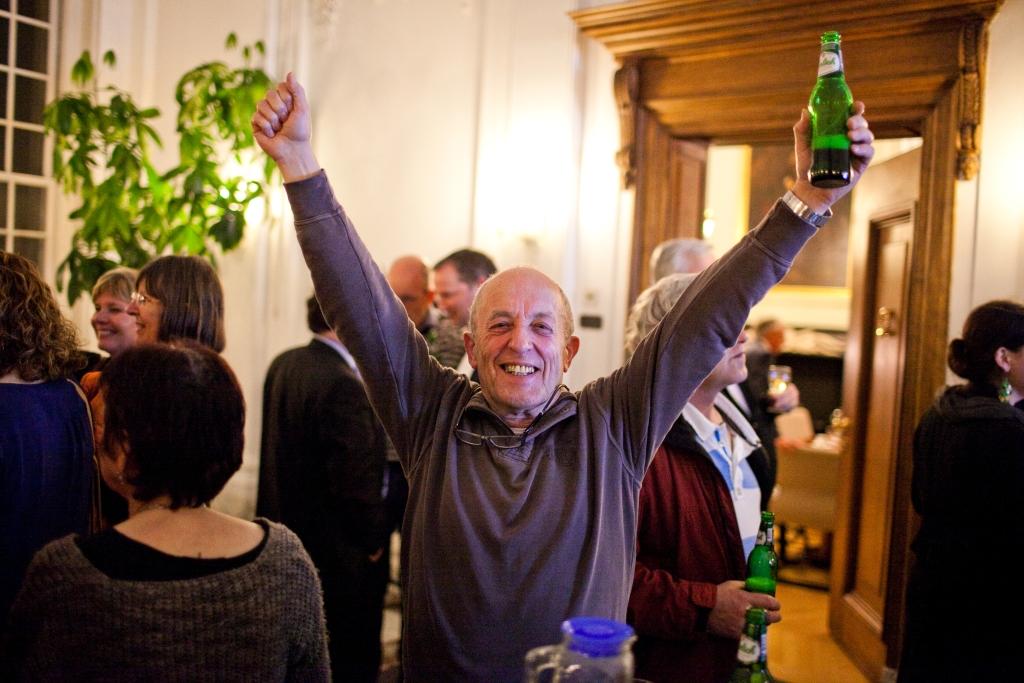 GroenLinks werd in 2014 de tweede partij in Weesp. Max van Dorth kon die avond zijn geluk niet op. 