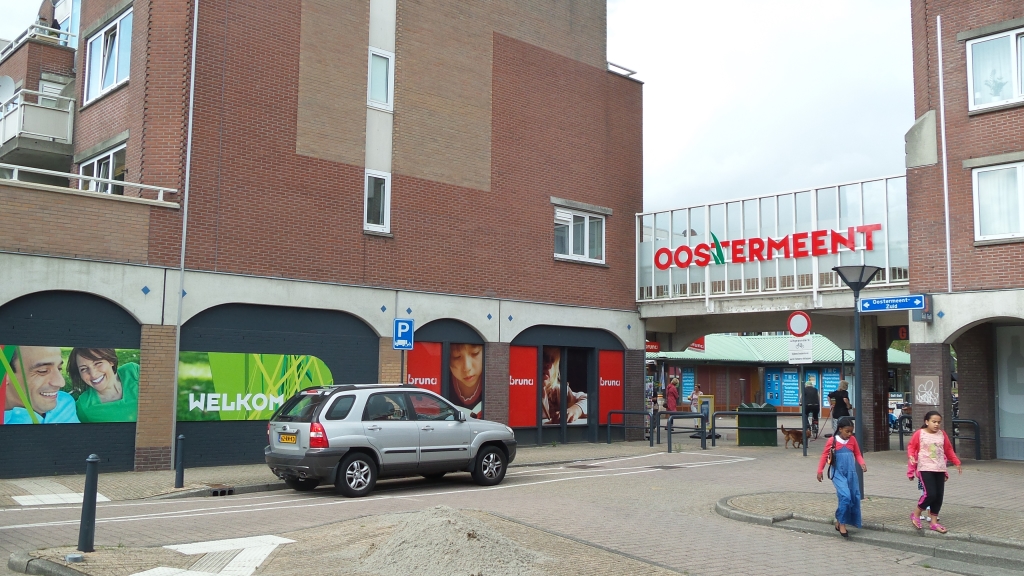 Veel winkelinbraken in de Oostermeent.