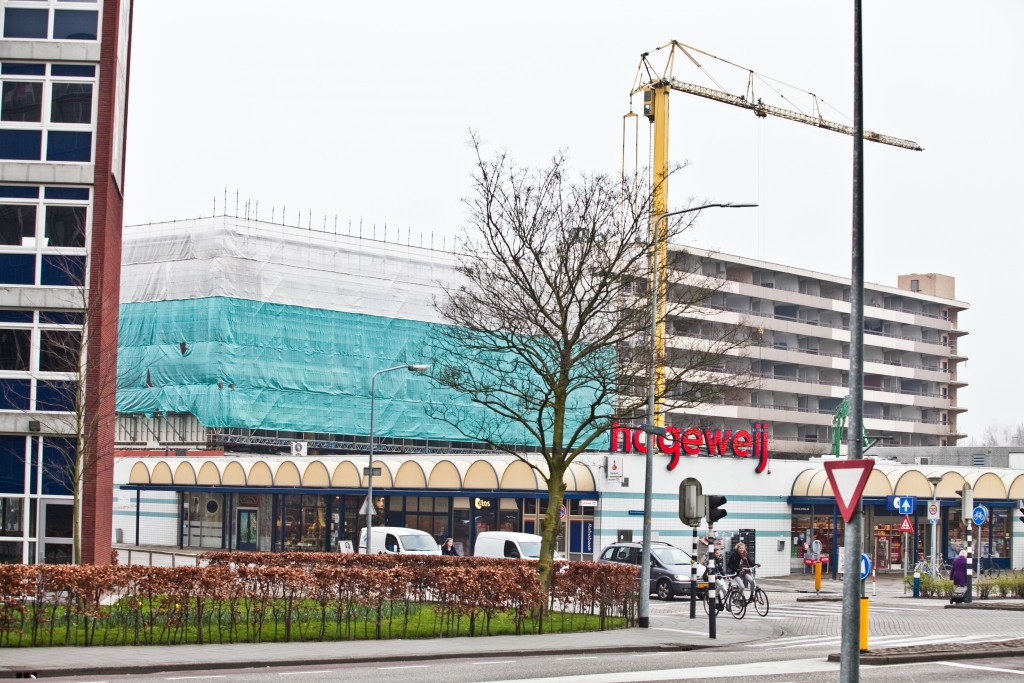 Deaanblik van winkelcentrum Hogeweij verandert flink.