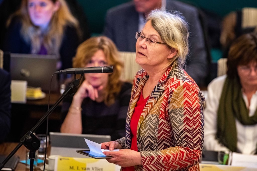 Artikel 41-vragen van PvdA-raadslid Jacqueline Kalk. 