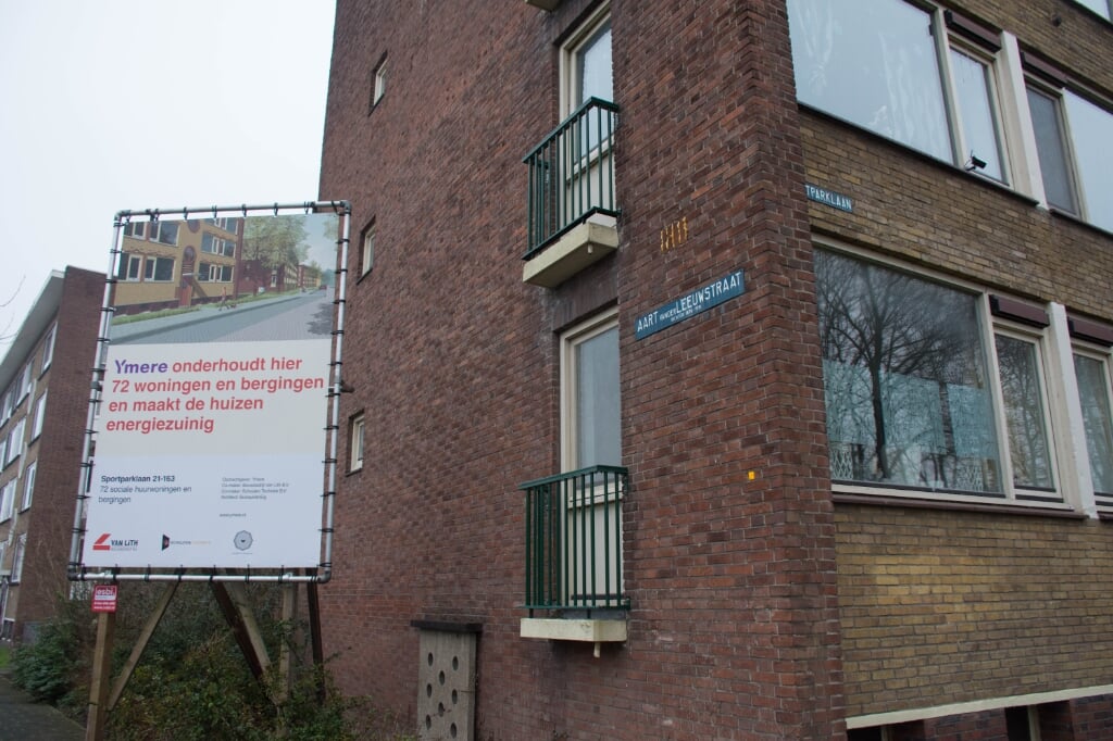 Ymere is momenteel onder meer bezig met de renovatie van een aantal woningen in de stationsbuurt. 