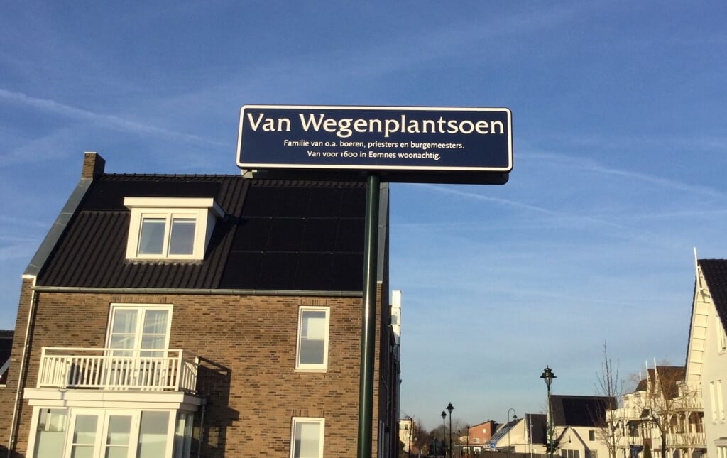 Het naambordje van het Van Wegenplantsoen.