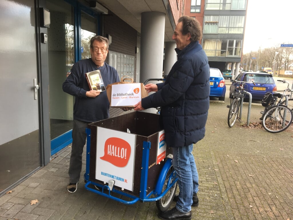 Ook de heer Vreeswijk kreeg zijn boeken voor de deur afgeleverd.