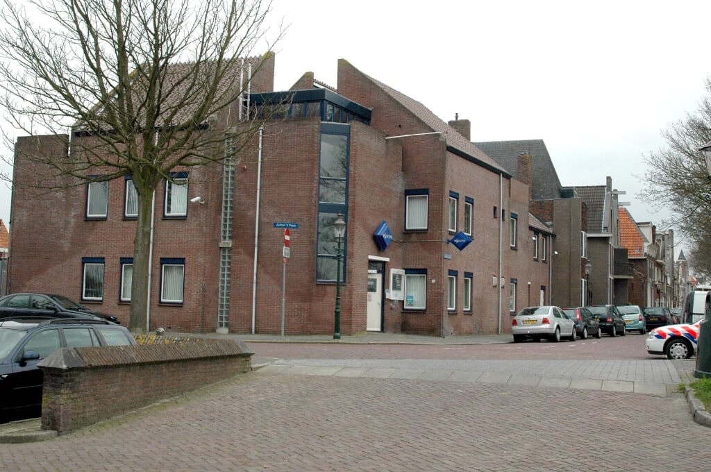 In het voormalige politiebureau aan de Hoogstraat 70 komt een kinderdagverblijf.