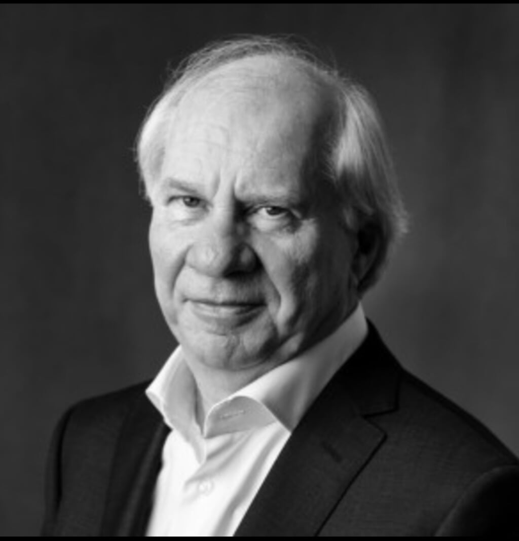 Auteur Jan Brokken.