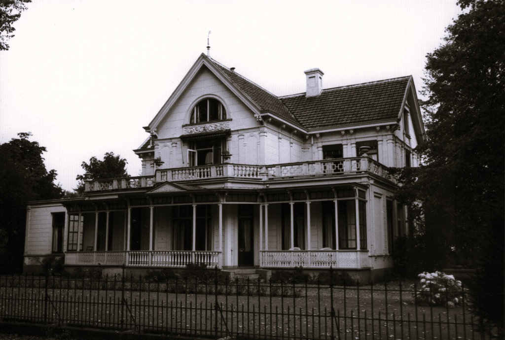 Villa Quatre Bras.