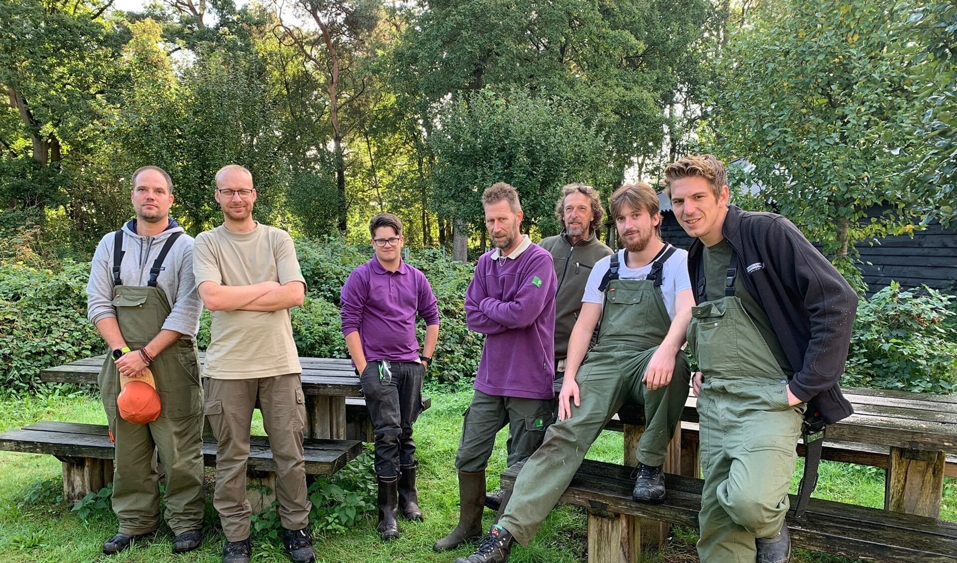 Het Binnenwerk-team is aan de slag gegaan in het Leenderbos tot volle tevredenheid van de boswachters.