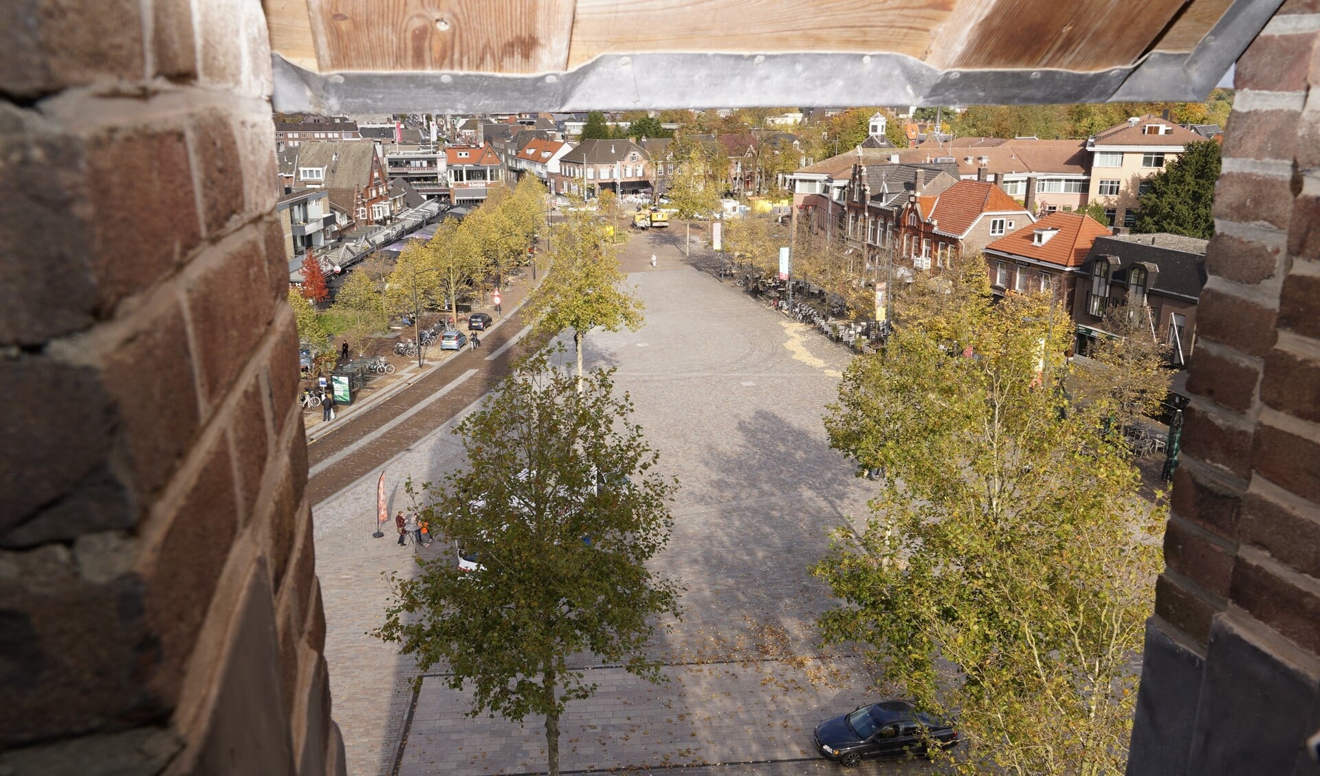 Uitzicht op het centrum vanuit de toren van de Sint Nicolaaskerk in Valkenswaard.
