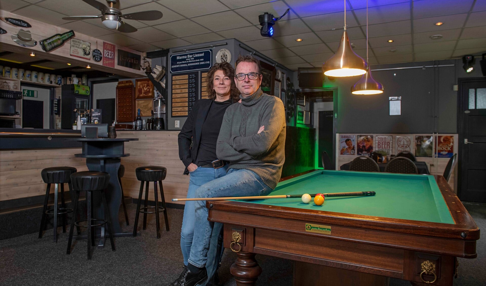 Dejenne en Iwan van Bussel stoppen met de Marmabar. (Foto: Hein van Bakel)