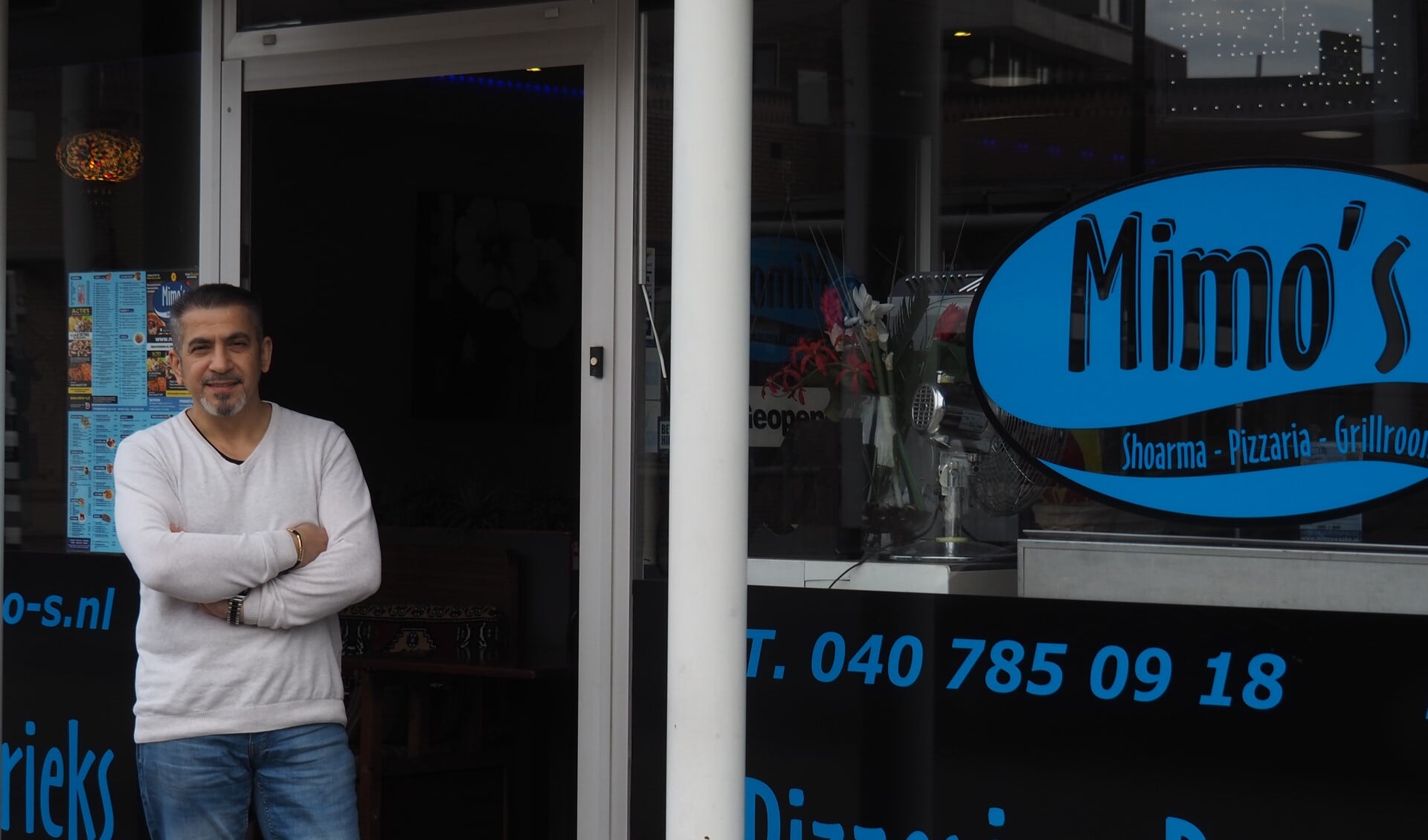Mehmet Aslan (54) runt al 10 jaar kebabzaak Mimo’s met succes (Foto: Noortje de Vries)