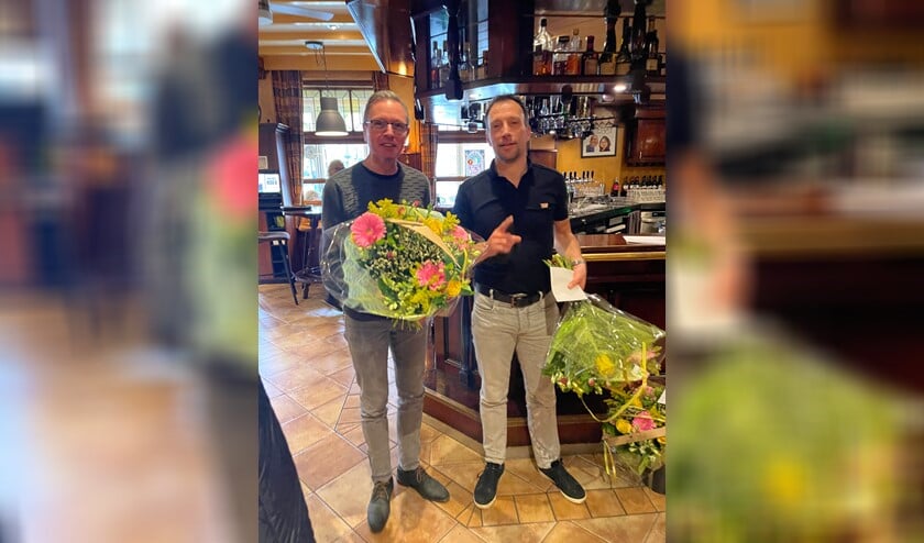 <p>Nieuwe clubkampioen van TWC Asten Paul van Berkum (r) bleef nummer twee Stephan Verheijen voor.</p>