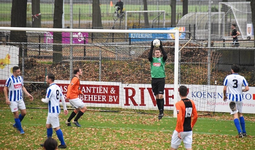 <p>Het zijn drukke dagen voor SV Someren. (Foto: Gerard Verdonschot)</p>