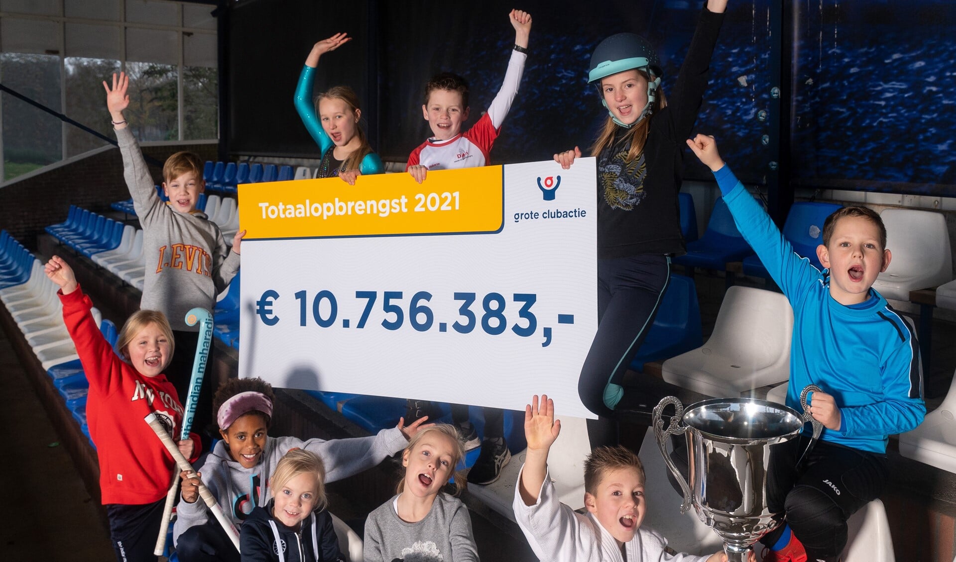 Landelijk haalden de 5267 deelnemende clubs ruim 10,7 miljoen euro op. De gemeente Someren droeg bij met 8472 euro.