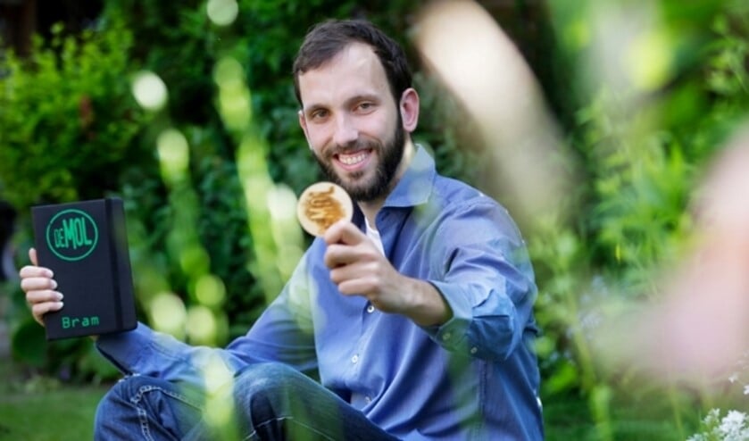 <p>Bram van Kuyck voorzitter van 'Wie is de mol Valkenswaard'. </p>