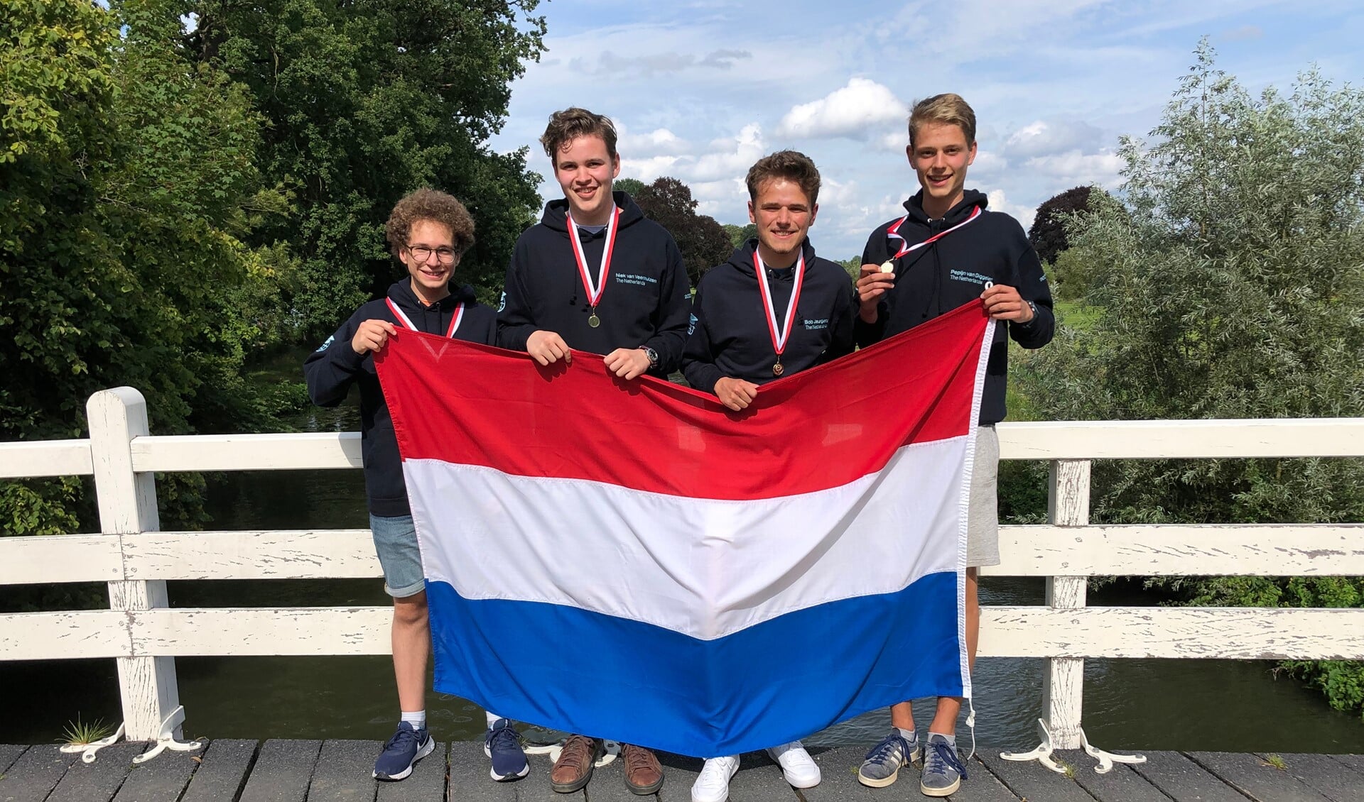 Het Nederlands team v.l.n.r: Steffen Scheelings, Bob Jeurgens, Pepijn van Diggelen en Niek van Veenhuizen