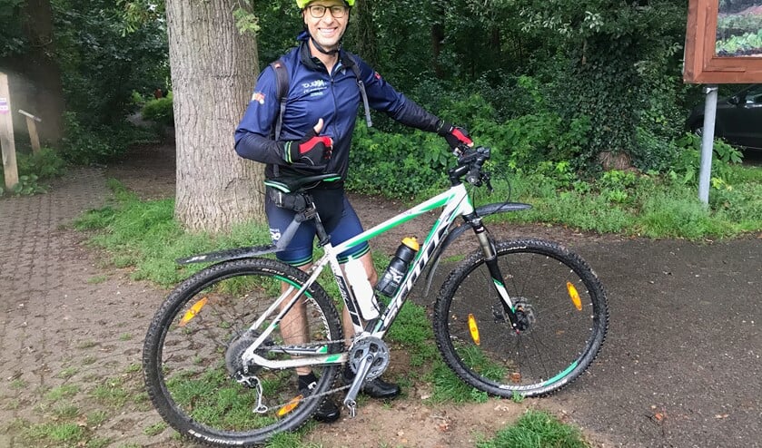 Toine Prinsen is volop in training om vier dagen te kunnen vlammen in Zuid Limburg.